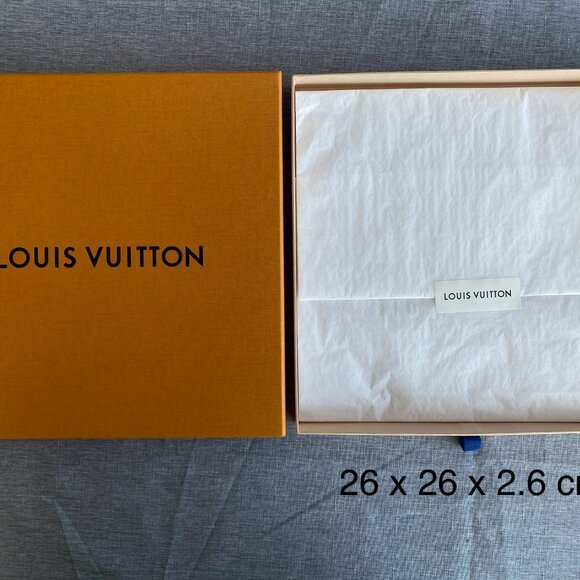 Louis Vuitton Box with Tissue Paper - 💯 Authentic - Picture 2 of 4